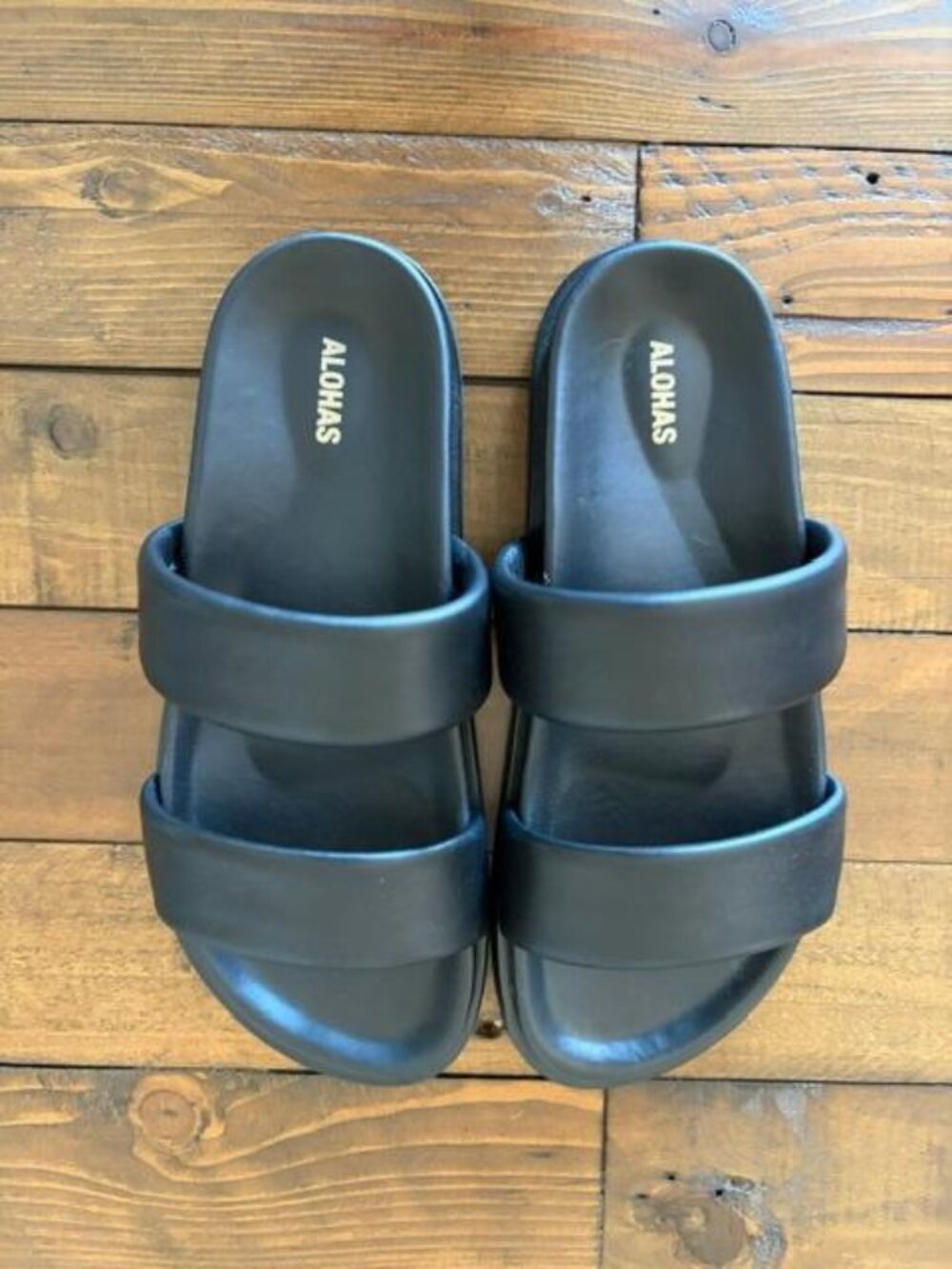 Alohas Black Leather Sandals New size 38
